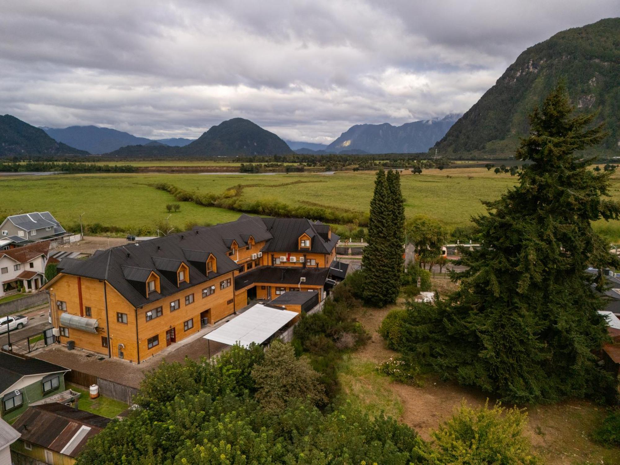 Gran Hotel Aysen Пуерто-Айсен Екстер'єр фото